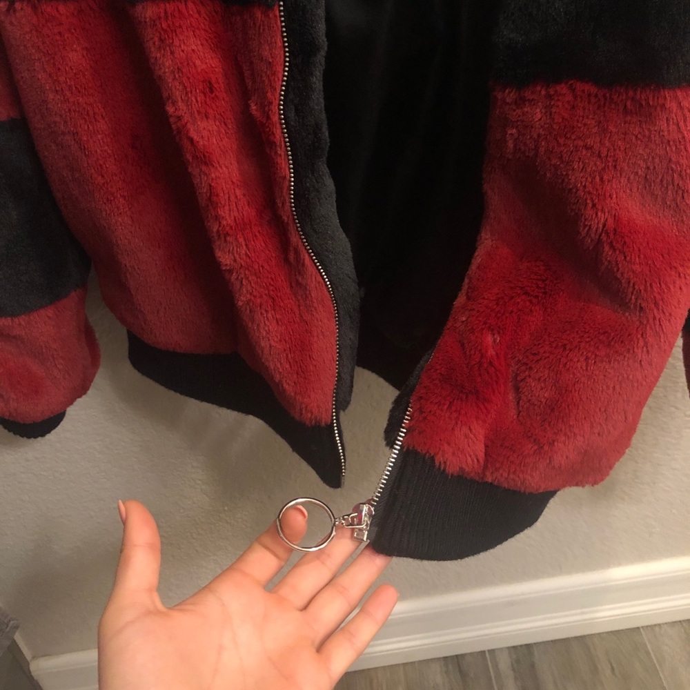 Puffer jacket - Picture 3 of 3